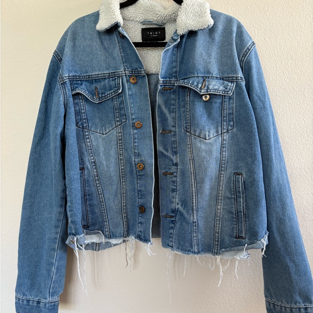 Triot Blue Denim Jacket with Sherpa Lining